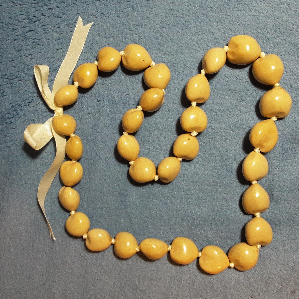 KU KUI NUT LEI NECKLACE, 33-1/2" LONG